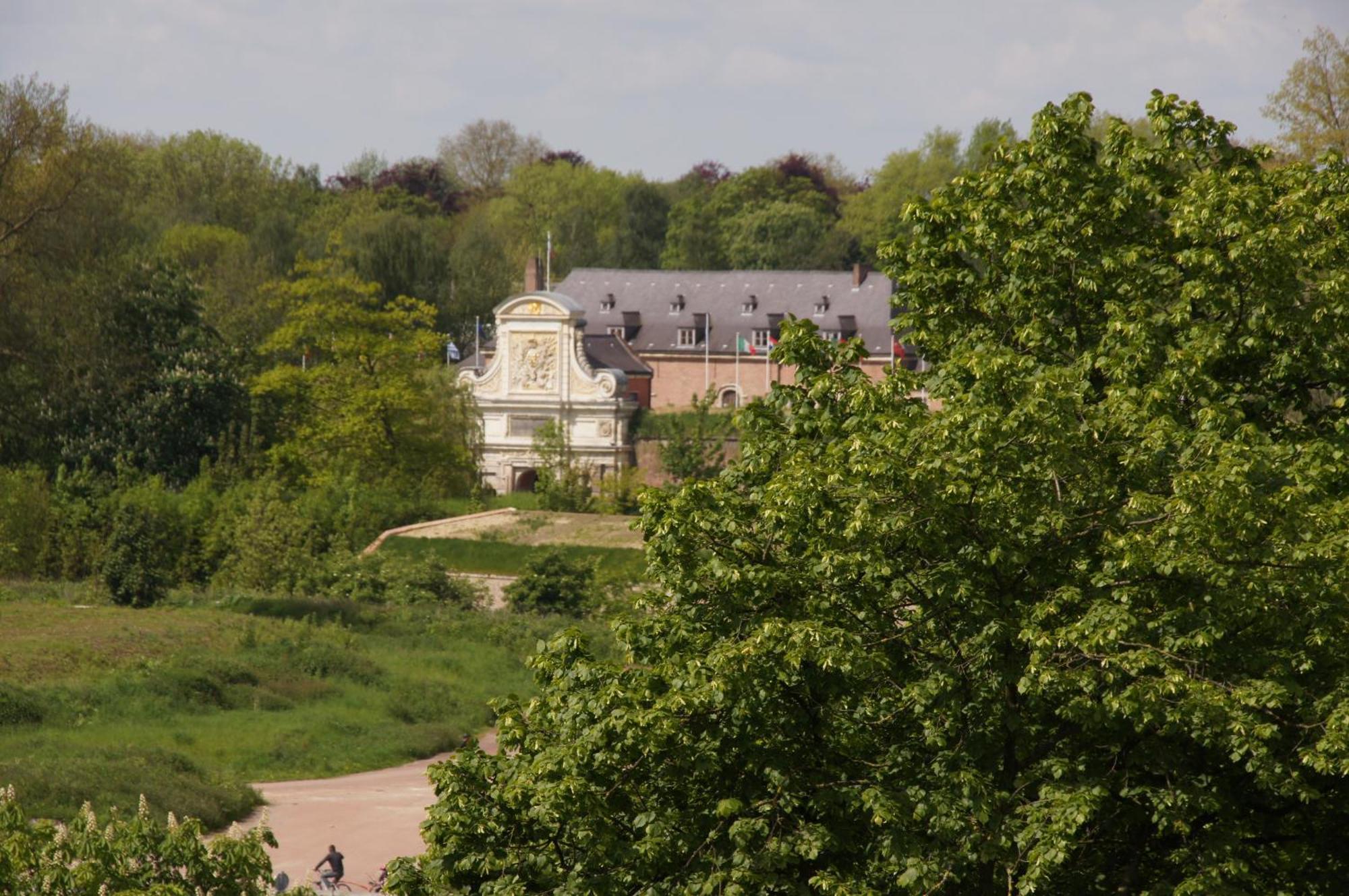 L'Esplanade Lille Bed & Breakfast Dış mekan fotoğraf
